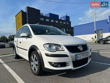 Авто Volkswagen Touran 2008 № 7876505