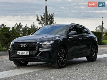 Авто Audi Q8 2019 № 7876784
