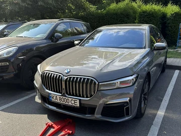 Авто BMW 7 Series 2021 № 7876798