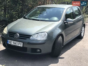 Авто Volkswagen Golf 2004 № 7876876