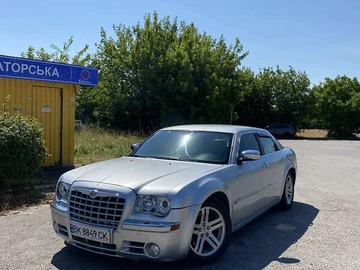 Авто Chrysler 300C 2005 № 7876993