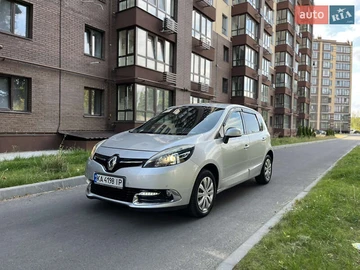 Авто Renault Scenic 2012 № 7877018