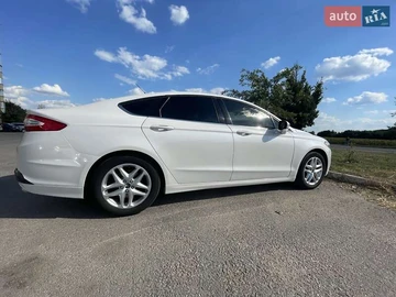 Авто Ford Fusion 2013 № 7877085