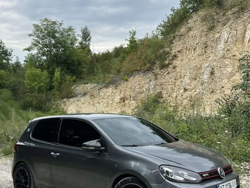 Авто Volkswagen Golf 2010 № 7877088