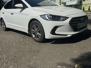 Авто Hyundai Elantra 2017 № 7877147