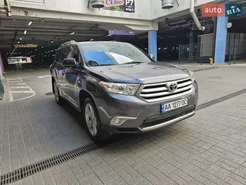 Авто Toyota Highlander 2011 № 7877203