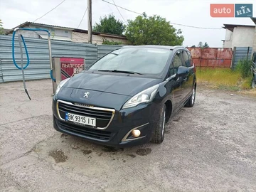 Авто Peugeot 5008 2015 № 7877216