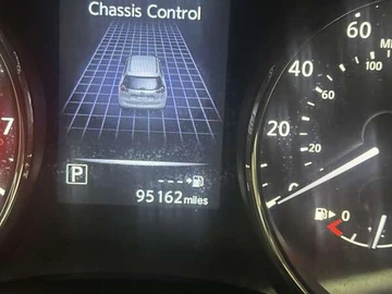 Авто Nissan Rogue 2017 № 7877293