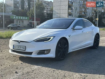 Авто Tesla Model S 2018 № 7877366