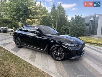Авто BMW I4 2022 № 7877400