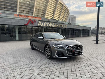 Авто Audi S8 2024 № 7877429