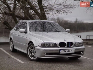 Авто BMW 5 Series 2002 № 7877660