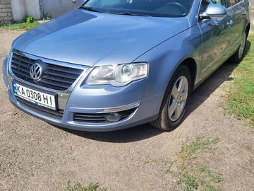 Авто Volkswagen Passat 2010 № 7877709