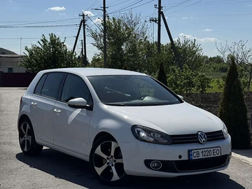 Авто Volkswagen Golf 2010 № 7877716