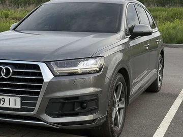 Авто Audi Q7 2016 № 7878032