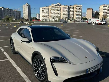 Авто Porsche Taycan Cross Turismo 2022 № 7878036
