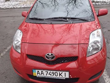 Авто Toyota Yaris 2011 № 7878086