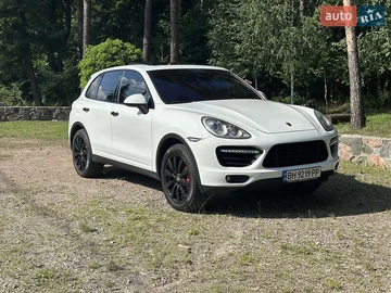 Авто Porsche Cayenne 2012 № 7878102