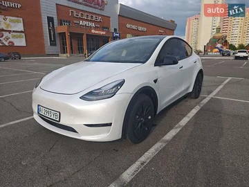 Авто Tesla Model Y 2022 № 7878121