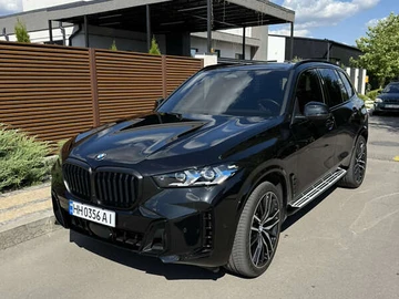 Авто BMW X5 2023 № 7878246