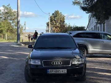 Авто Audi S6 1999 № 7878255