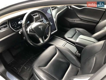 Авто Tesla Model S 2016 № 7878314