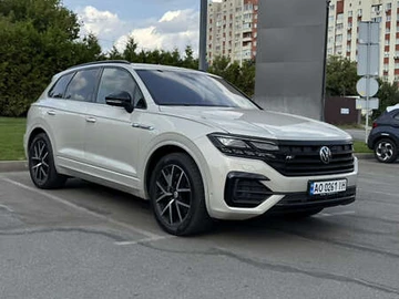 Авто Volkswagen Touareg 2021 № 7878541