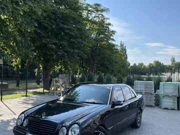 Авто Mercedes E-Class 2000 № 7878572