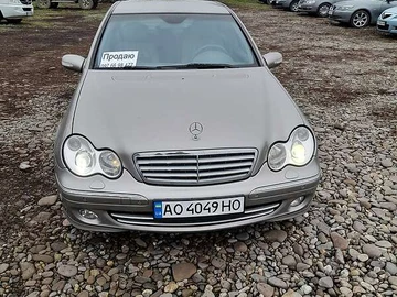Авто Mercedes C-Class 2005 № 7878623