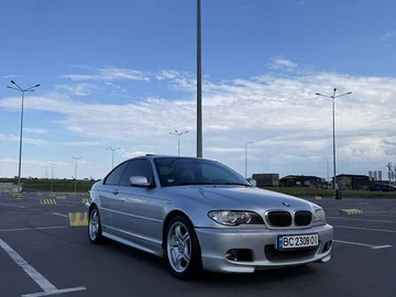 Авто BMW 3 Series 2004 № 7878624