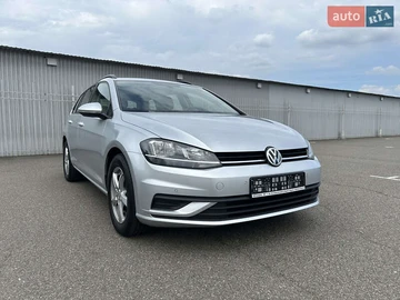 Авто Volkswagen Golf 2019 № 7878704
