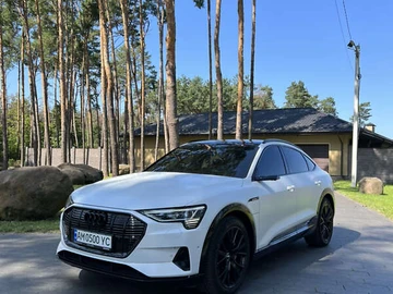 Авто Audi E-Tron Sportback 2020 № 7878778