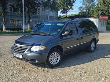 Авто Chrysler Town Country 2005 № 7878937
