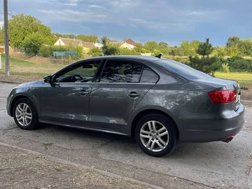 Авто Volkswagen Jetta 2013 № 7878959