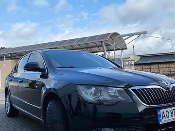 Авто Skoda Superb 2014 № 7878982