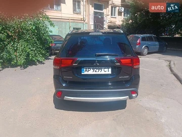 Авто Mitsubishi Outlander 2016 № 7879059