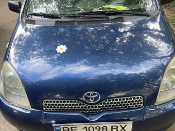 Авто Toyota Yaris 2001 № 7879225