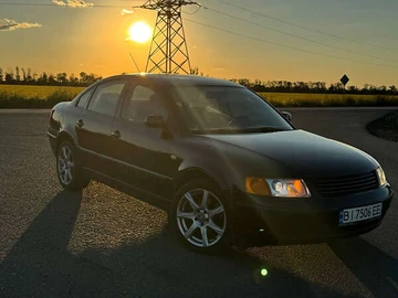 Авто Volkswagen Passat 1999 № 7879259