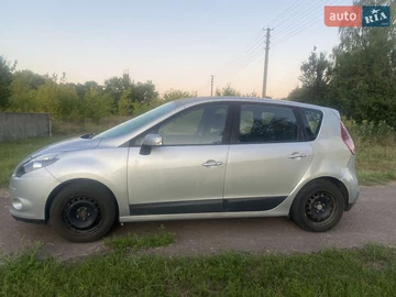 Авто Renault Scenic 2010 № 7879269