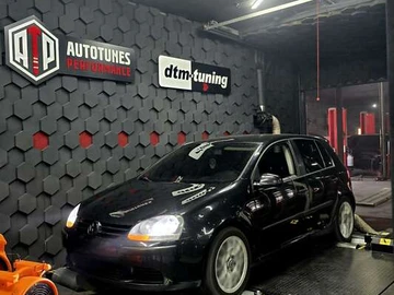Авто Volkswagen Golf 2004 № 7879336