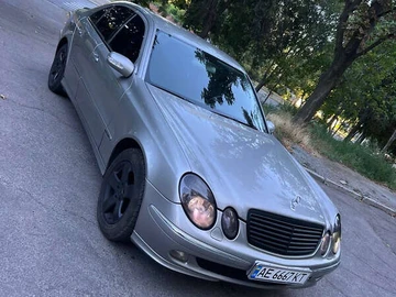 Авто Mercedes E-Class 2004 № 7879400