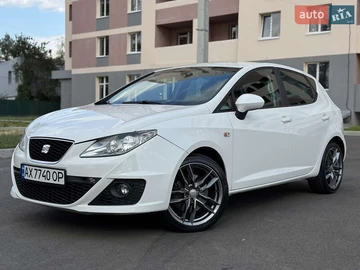 Авто SEAT Ibiza 2010 № 7879402