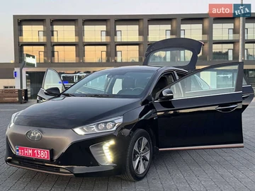 Авто Hyundai Ioniq Electric 2018 № 7879508