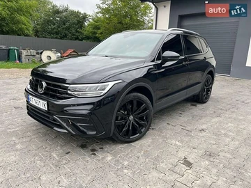 Авто Volkswagen Tiguan 2022 № 7879642