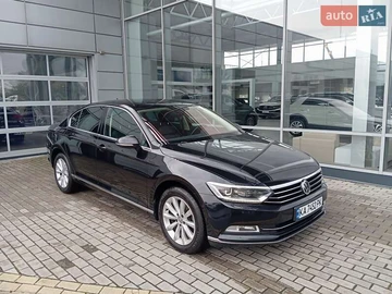 Авто Volkswagen Passat 2018 № 7879644