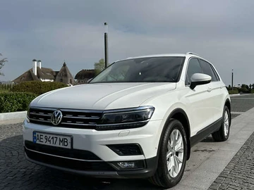Авто Volkswagen Tiguan 2019 № 7879675