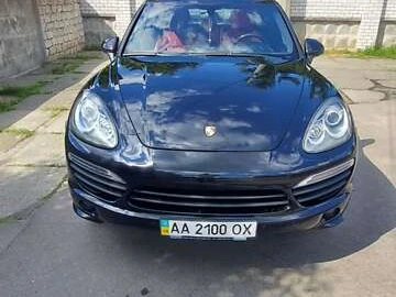 Авто Porsche Cayenne 2013 № 7879682