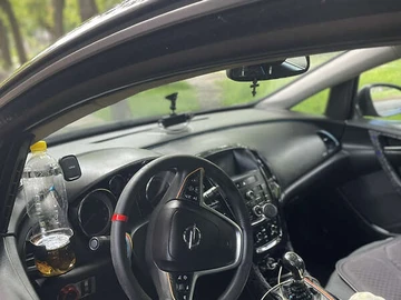 Авто Opel Astra 2012 № 7879865