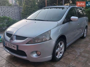 Авто Mitsubishi Grandis 2006 № 7879874