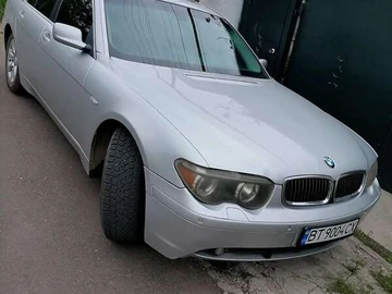 Авто BMW 7 Series 2003 № 7879945